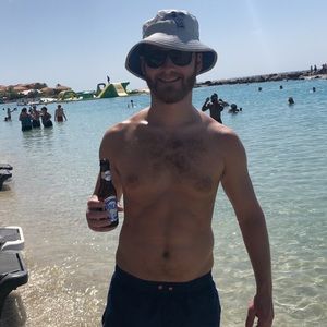 Meet your Posher, Alexander